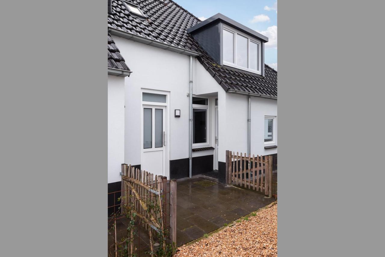 Welcome In - Bovenappartement Paviljoenwei 12-29, Sneek - Offingawier Екстериор снимка